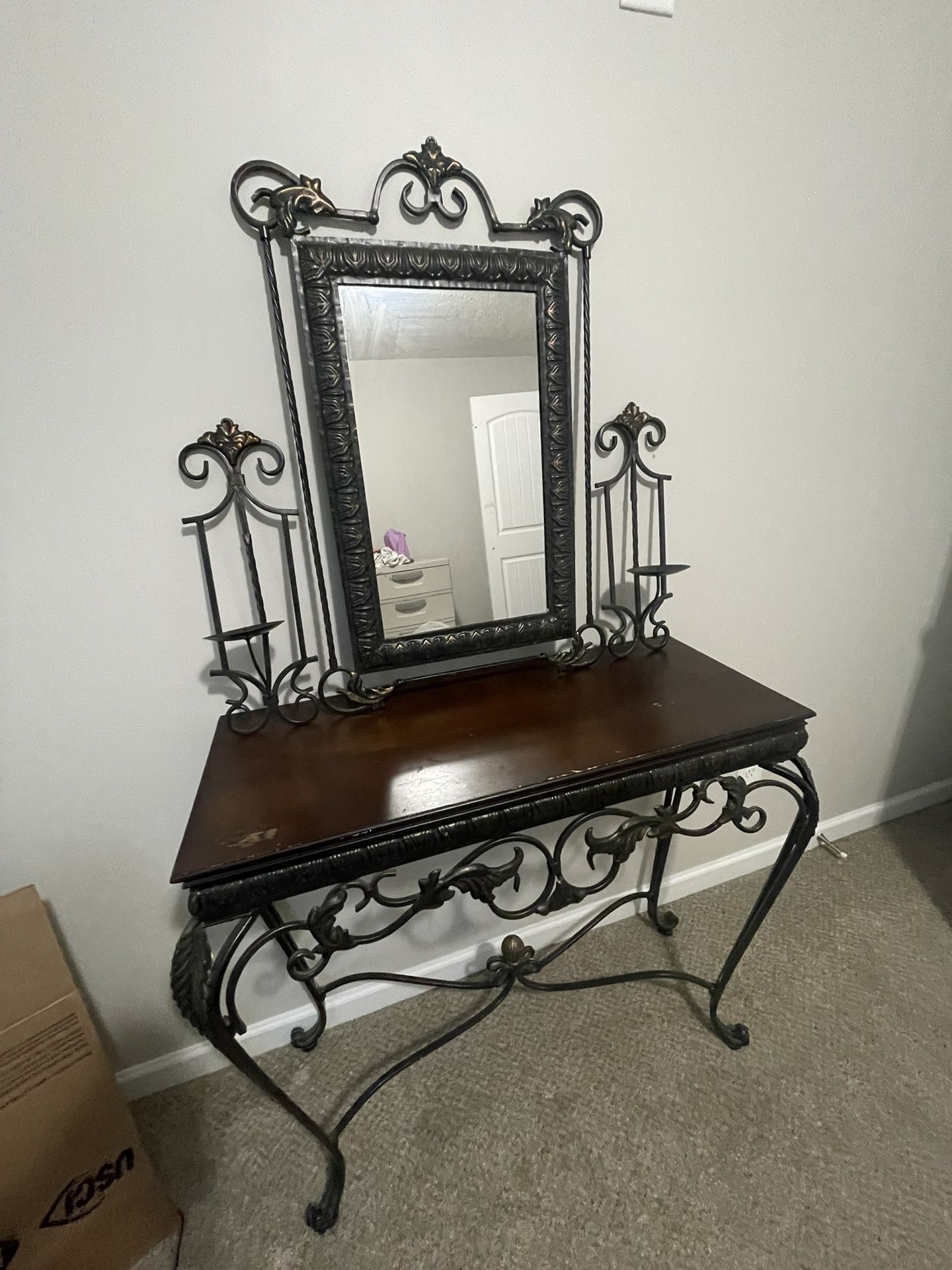 Vanity Table With Mirror And Chandle Stick