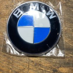 BMW Hood Emblem Logo Badge Round 82mm