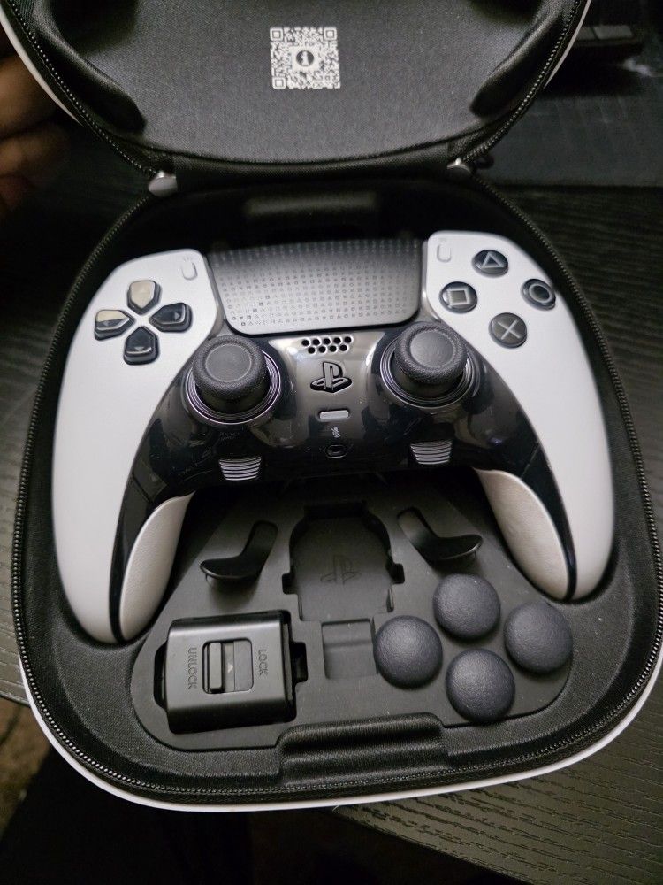 PS5 dualsense edge controller