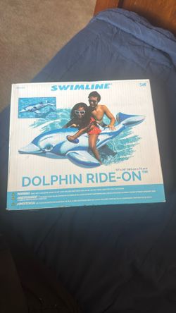 Dolphin float
