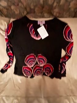New woman’s draw sting pants and shirts sz. S to xxl asst. colors.