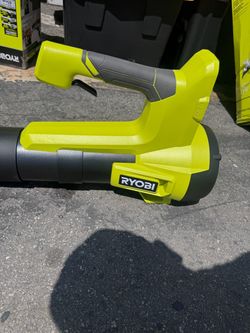 Ryobi 18V 350 CFM Blower  Tool only
