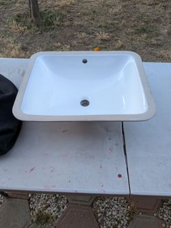 Restroom sink