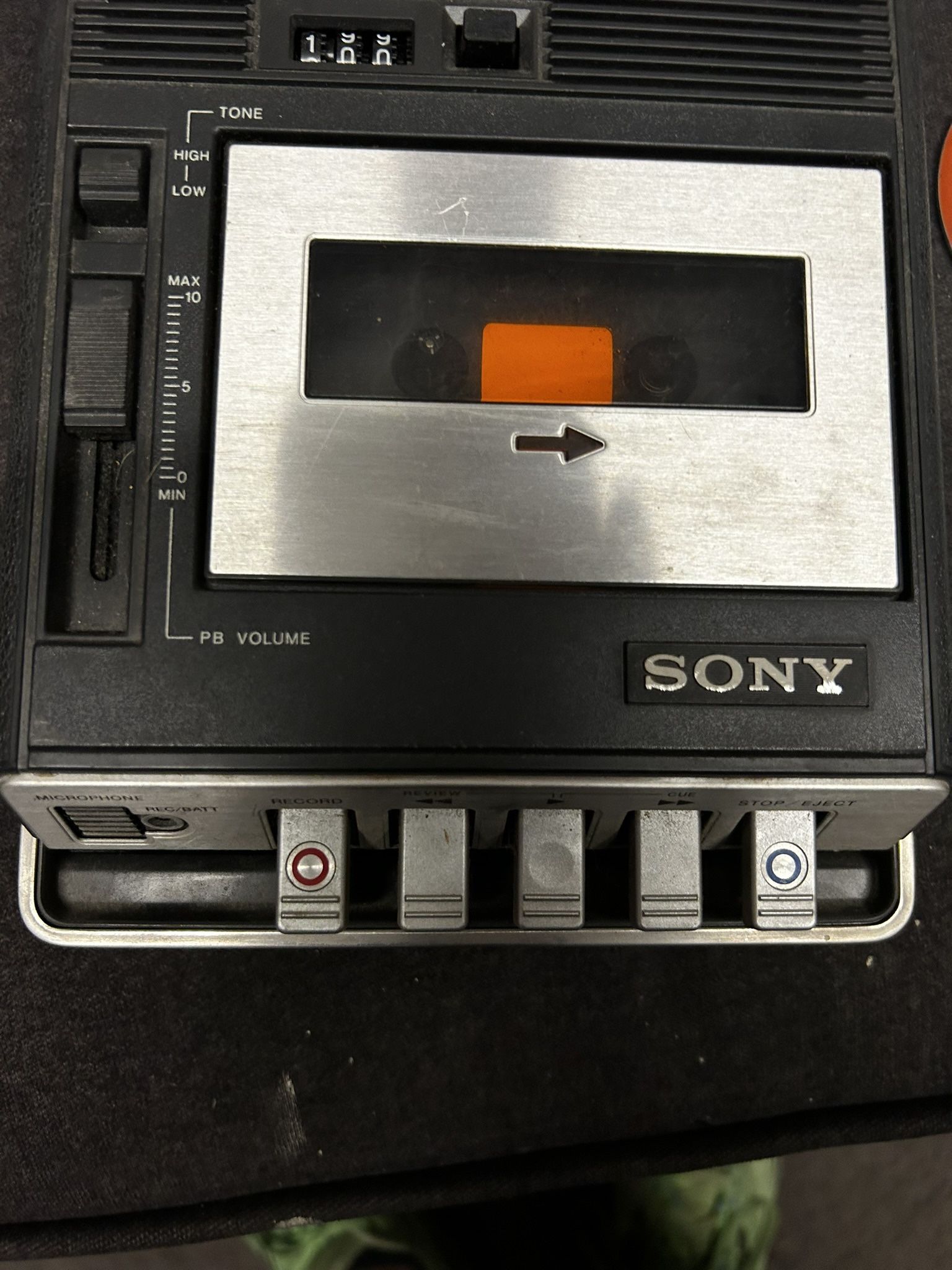 Vintage Sony Cassette-Corder TC-62 (1970s)  