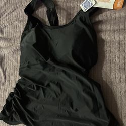 UV Skinz Black One-Piece Swimsuit Size 2XL