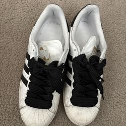 Adidas superstar