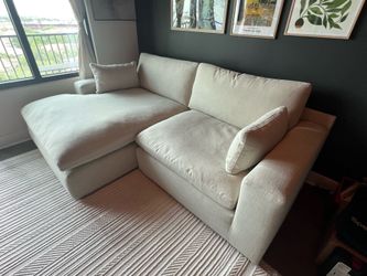 BRAND NEW Ashley furniture Elyza living room sectional