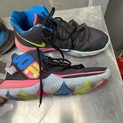Nike Kyrie 5 Just Do It 