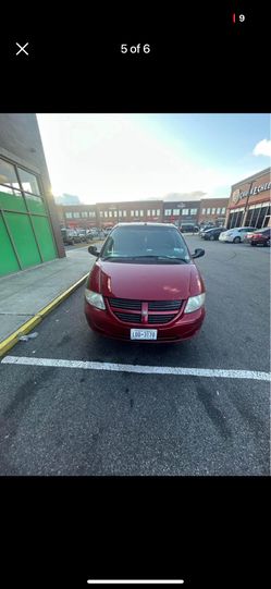 Dodge Caravan Minivan 