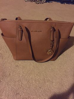Excellent condition Michael Kors tote bag