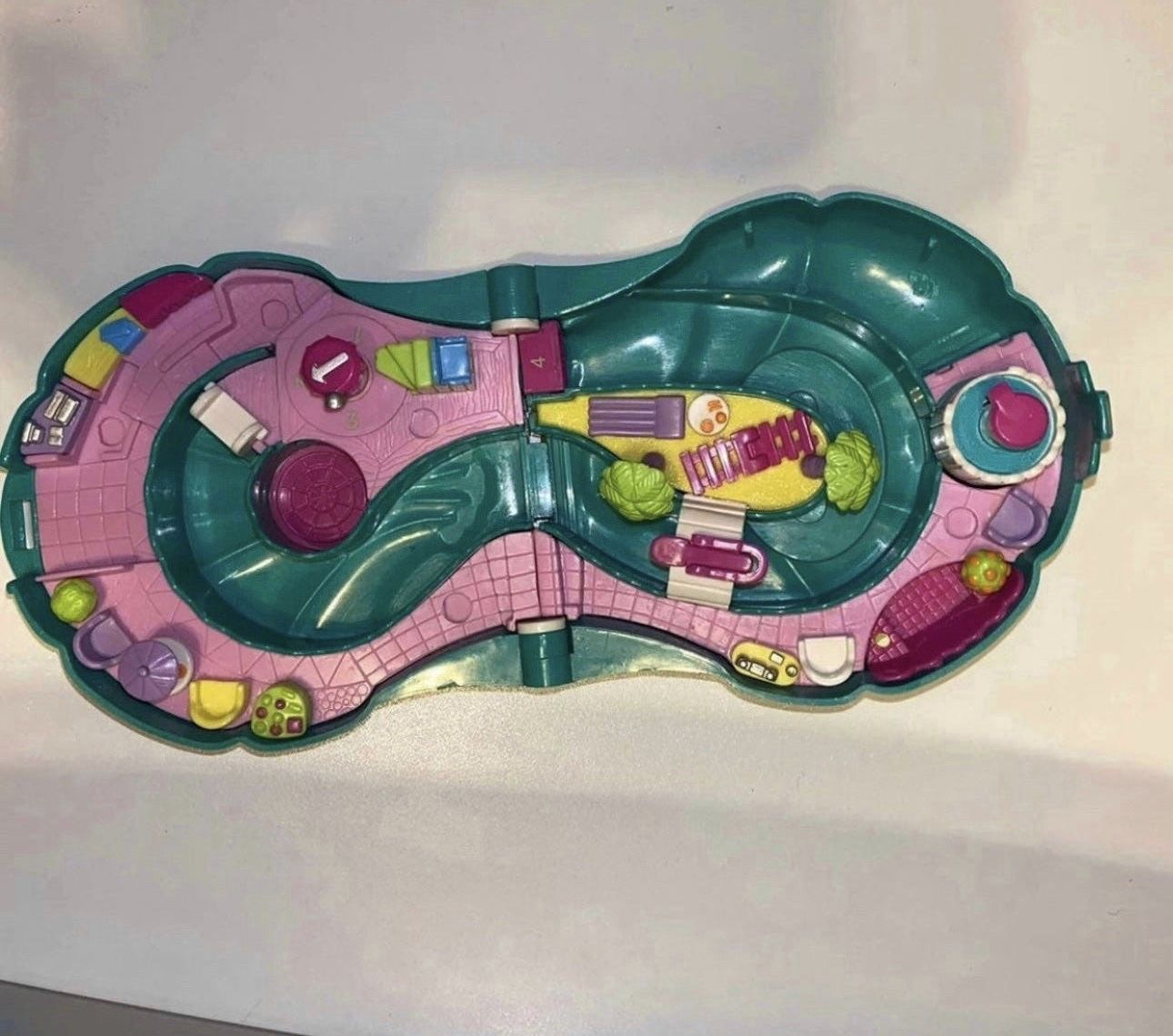 1995 POLLY POCKET SPLASH 'N SLIDE COMPACT ONLY BLUEBIRD TOYS