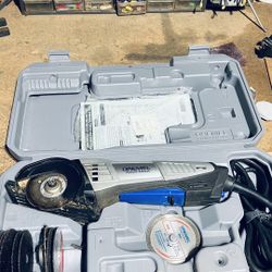 Dremel Saw-Max compact saw tool kit. 