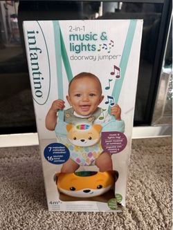 Doorway jumper with music