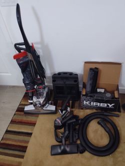 Kirby vacuum avalier excellent condition please read