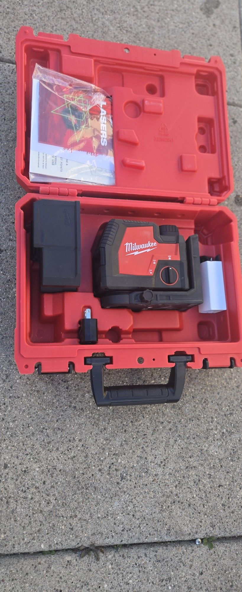 Lazer Milwokee Recargable