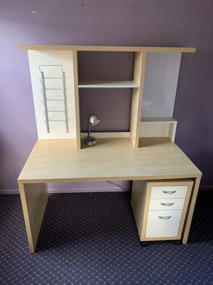 New And Used Desk With Hutch For Sale In Brooklyn Ny Offerup