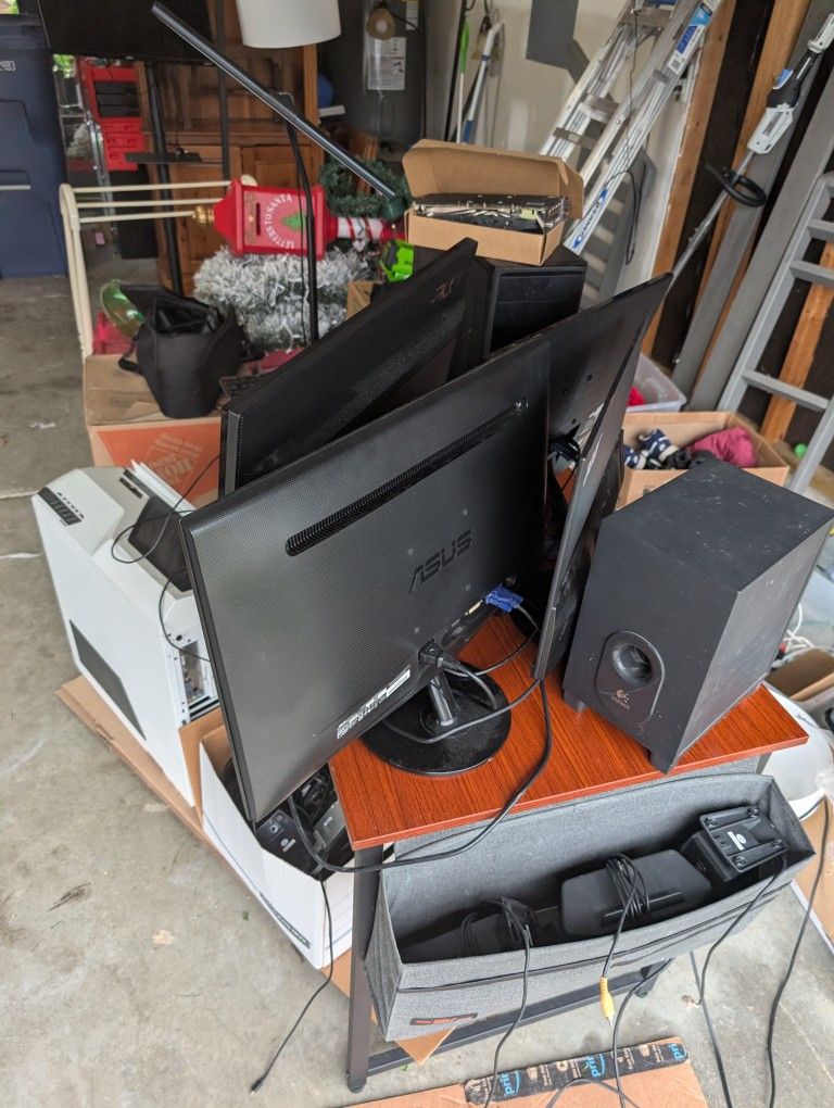 Computer/Computer Parts
