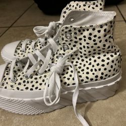 Converse Chuck Taylor All Star High 2x Platform  Welcome To The Wild Leopard