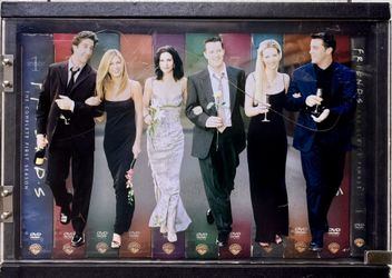 Friends -Complete TV Show Collectors Box (DVD, 2005, 40-Disc Set)