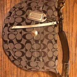 Nice Coach Brown Monogram & Gold Trim Fanny Purse or Handbag Purse 2 Slight Marks