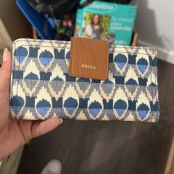 Fossil Wallet 