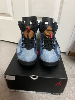 WORN ONCE JORDAN 6 DENIM SIZE 10