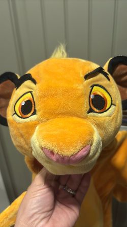 Disney Simba custome size 4