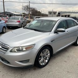 2011 Ford Taurus