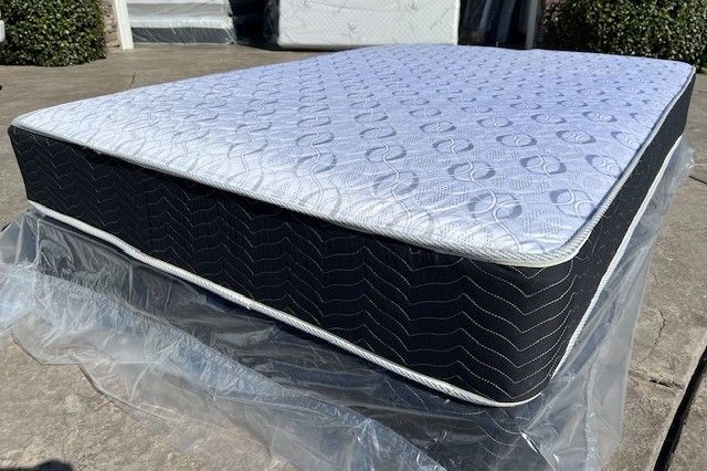 Full Orthopedic Deluxe Collection Mattress!