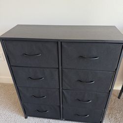 BLACK SPACE EFFICIENT 8-DRAWER CHEST