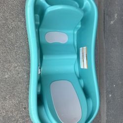 Newborn-to-Toddler Tub 