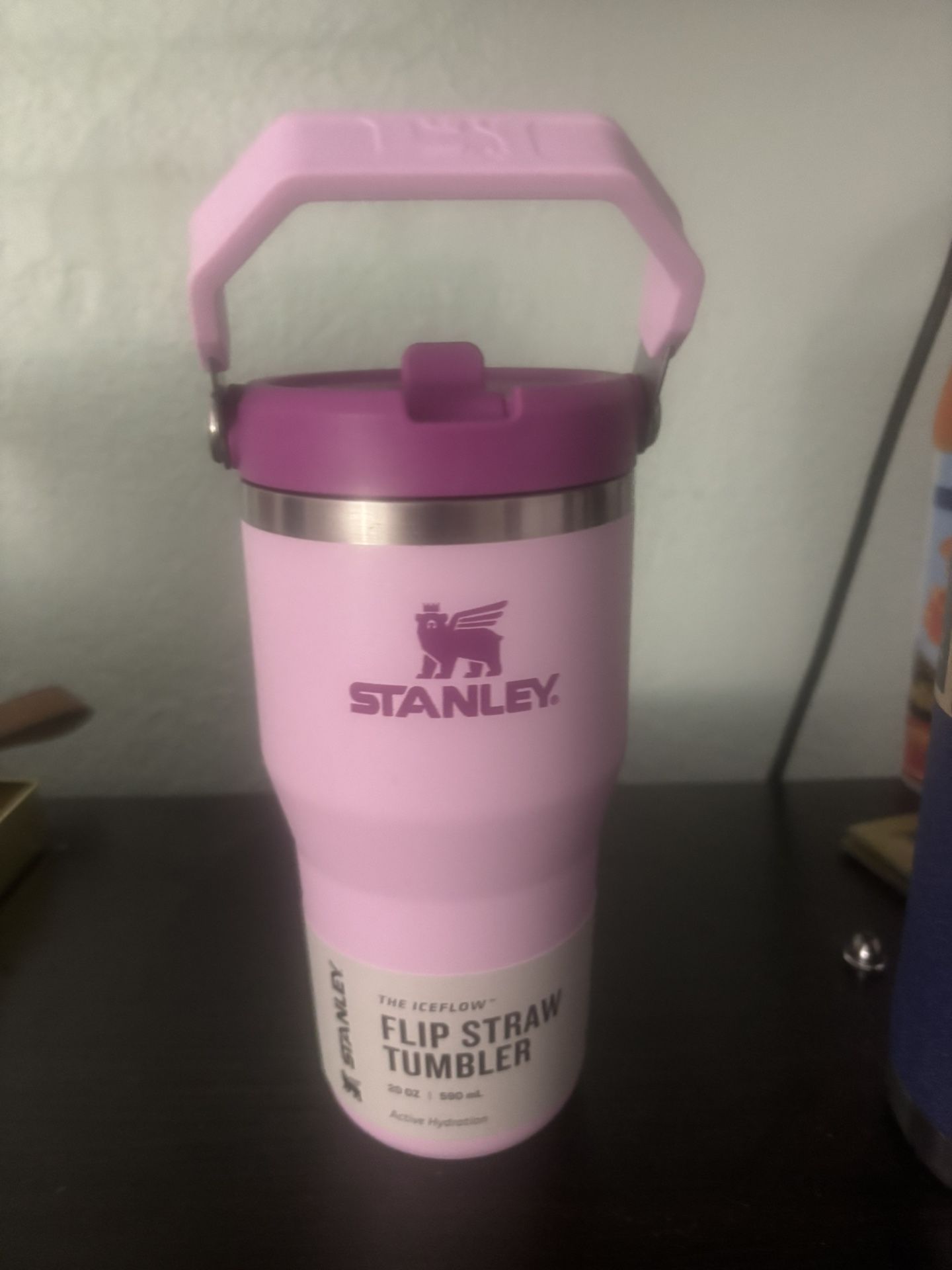 20 Oz Stanley 25$