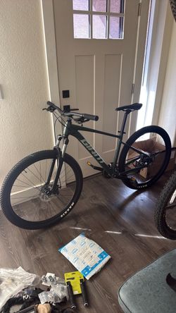 Giant Talon 4 Mountain bike 29 Army Green