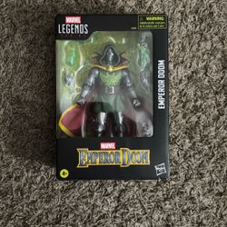 Marvel Legends Emperor Doom Figure