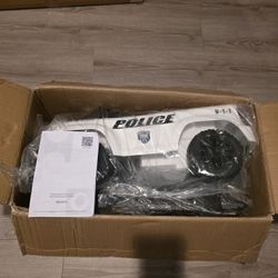 Costway Kids Police Ride-On Push Car – Lights, Sounds, & Storage (White)