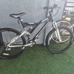 Mongoose Mountain Bike