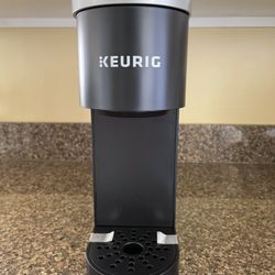 Keurig K-Mini Coffee Maker -Black