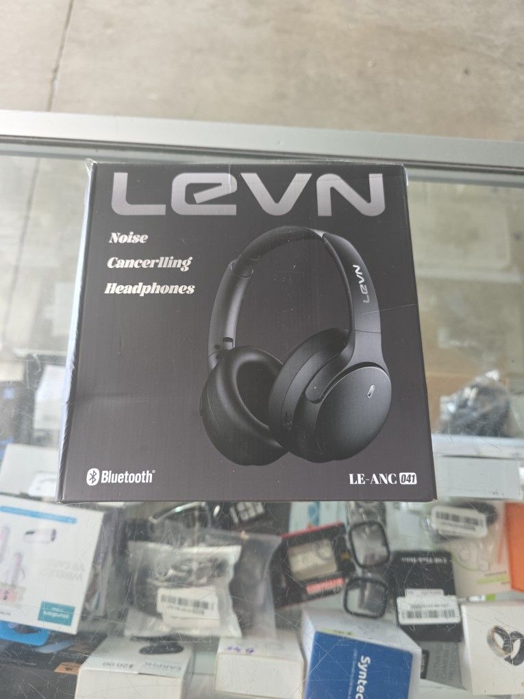 Levn Noise Cancerlling Headphones- Wireless Bluetooth