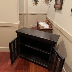 Side cabinet/bookcase/TV stand/console .