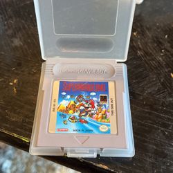 Super Mario land game, boy