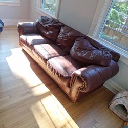 Free Couch