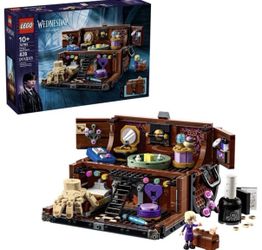 LEGO Wednesday Things Apartment 76785 - New Sealed 828 Pieces