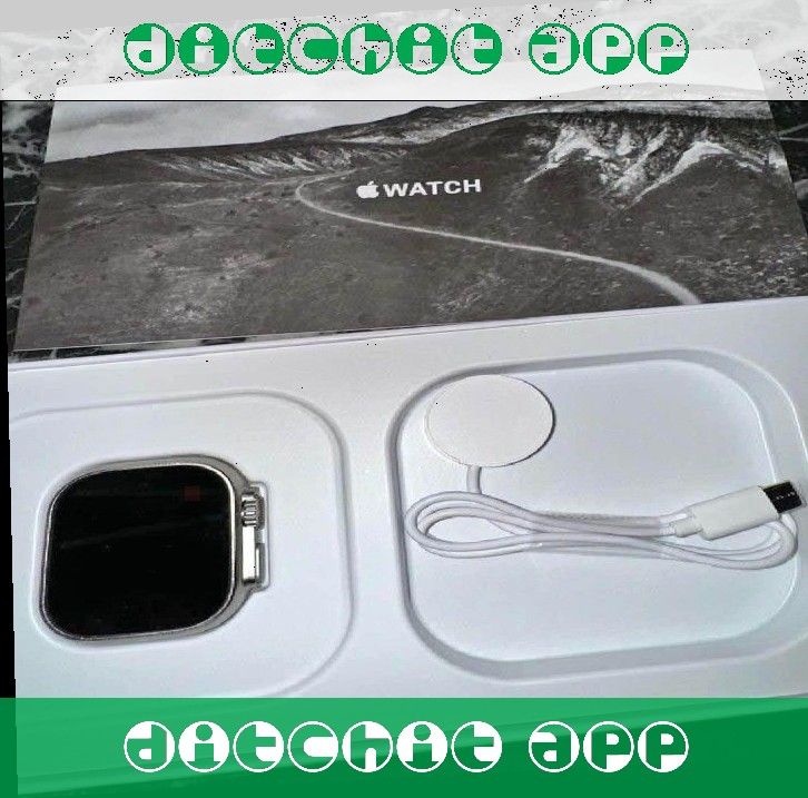 Apple Watch Ultra 2 Titanium Sleek Wristwatch piece dinner