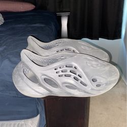 Yeezy Foam Runners