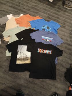 Boys clobundle Nike, Nike, Adidas, levi's, Wrangler, Hurley, Abercrombie and Fitch , Vans, airwalk, crocks