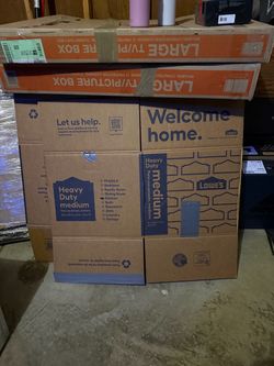 Lowe's Heavy Duty Medium and Large Moving Boxes