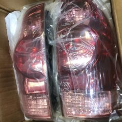 Tail Lights 2005 to 2015 toyota tacoma