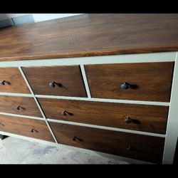 Dresser For Sale 