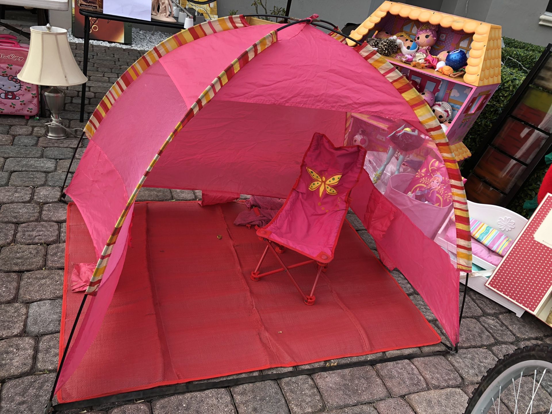 Beach tent with chair