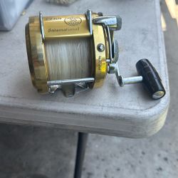 Penn International 30 Fishing Reel